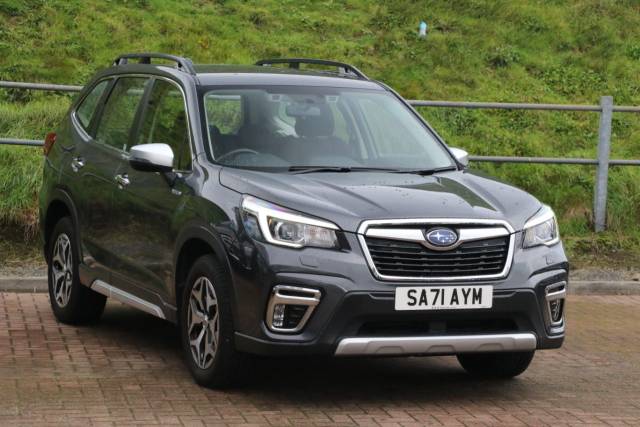 Subaru Forester 2.0i e-Boxer XE 5dr Lineartronic Estate Petrol / Electric Hybrid Grey