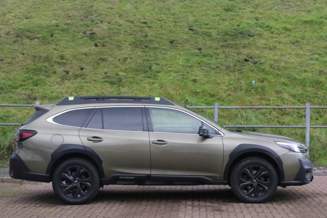 2022 Subaru Outback 2.5i Field 5dr Lineartronic