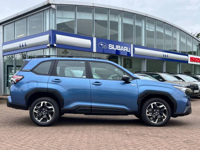 2025 Subaru Forester 2.0i e-Boxer Limited 5dr Lineartronic